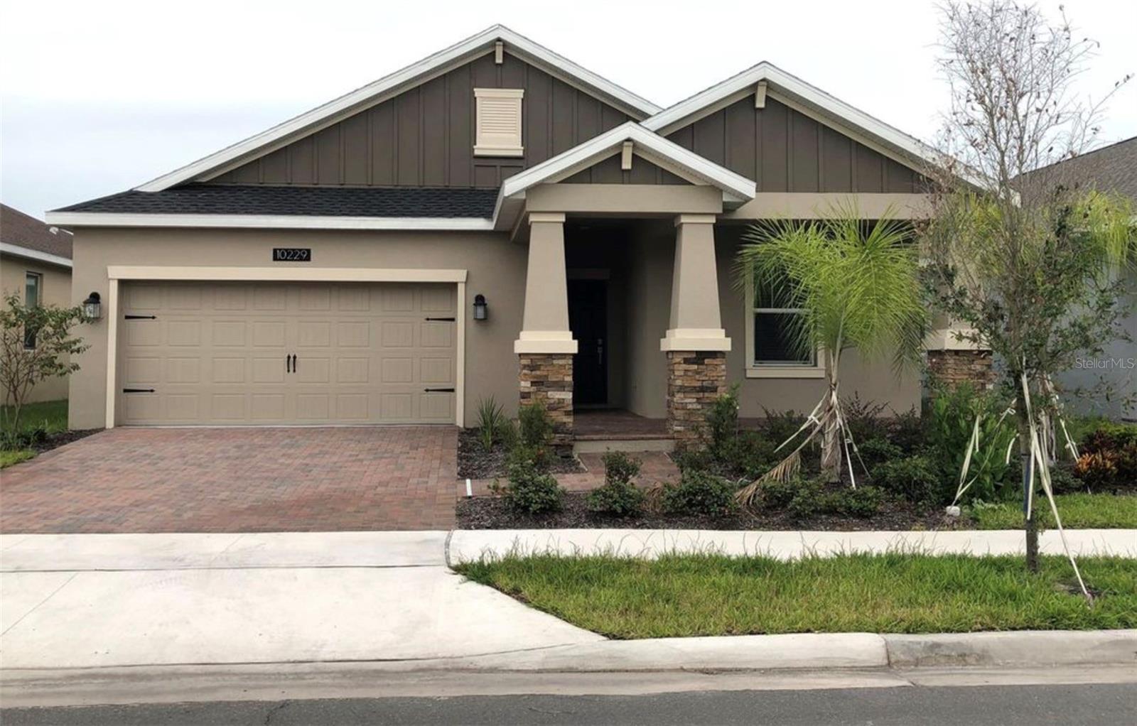 10229 Lovegrass Lane — photo