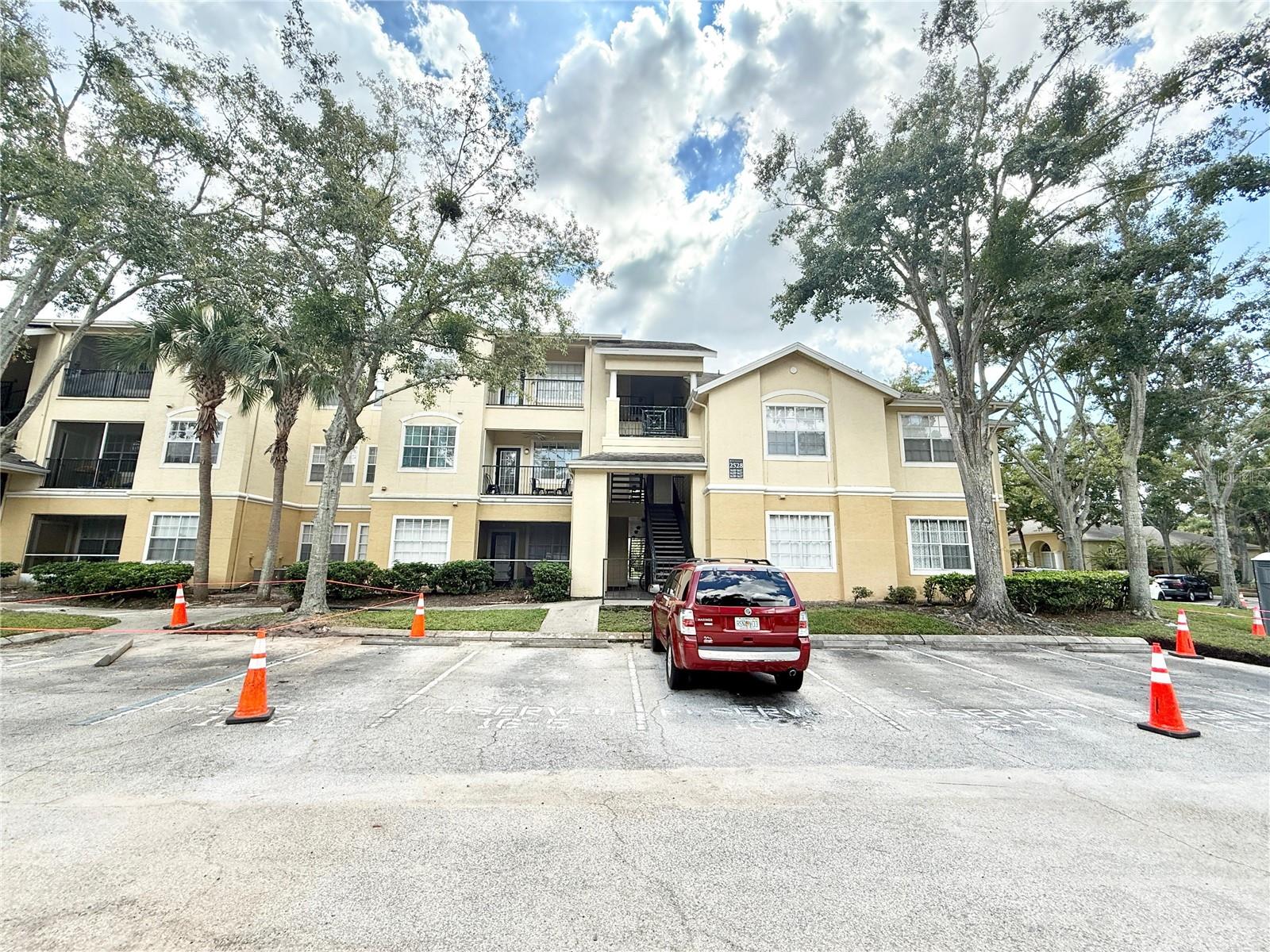 2528 Robert Trent Jones Drive 1625 — photo