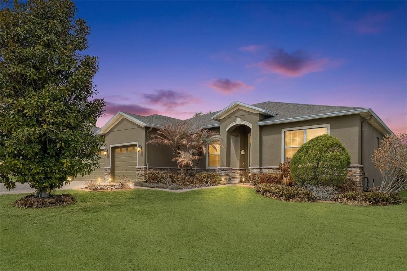 2876 Sandy Cay Street — photo
