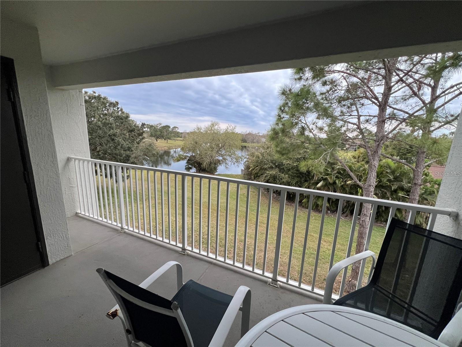 13941 Fairway Island Drive 733 — photo