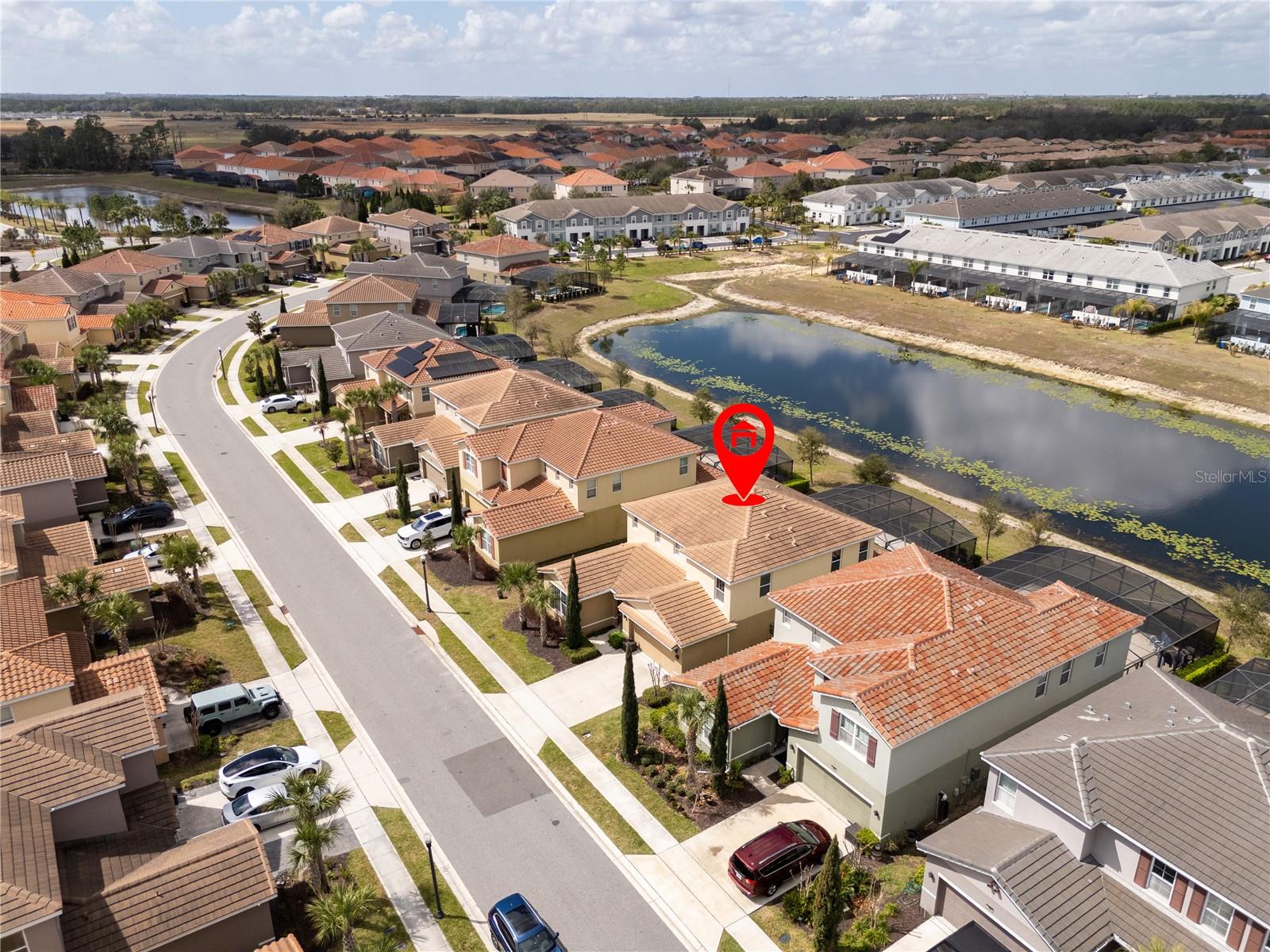 7560 Oakmoss Loop — photo