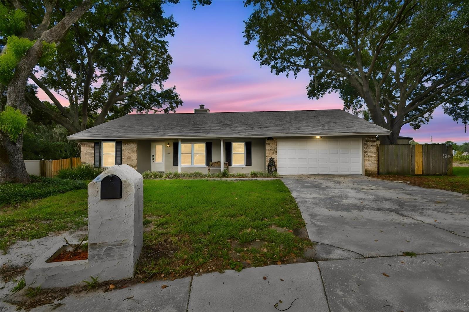 3244 Hunter Court — photo