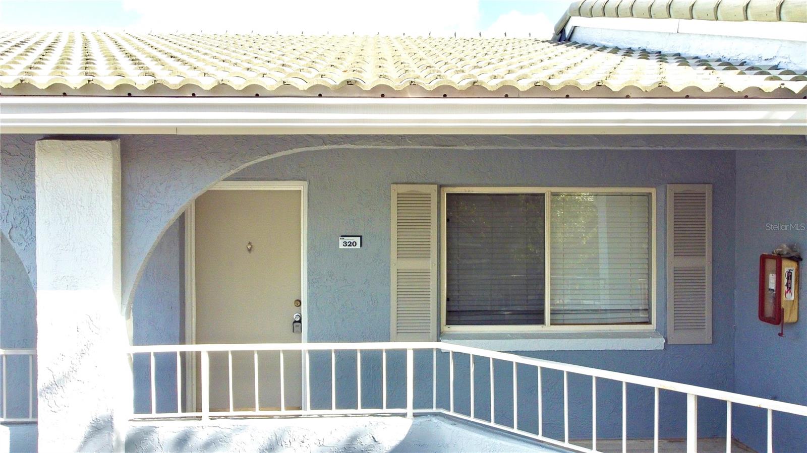 120 Blue Point Way 320 — photo