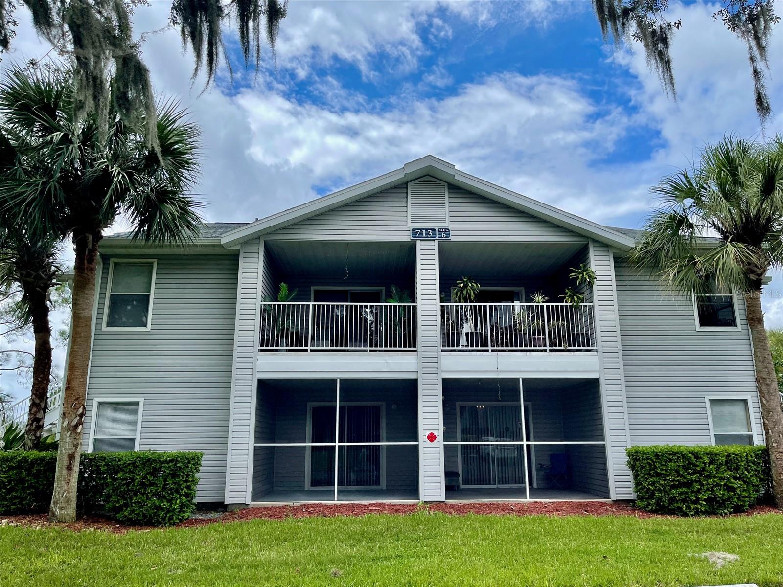 2521 Grassy Point Drive 101 — photo