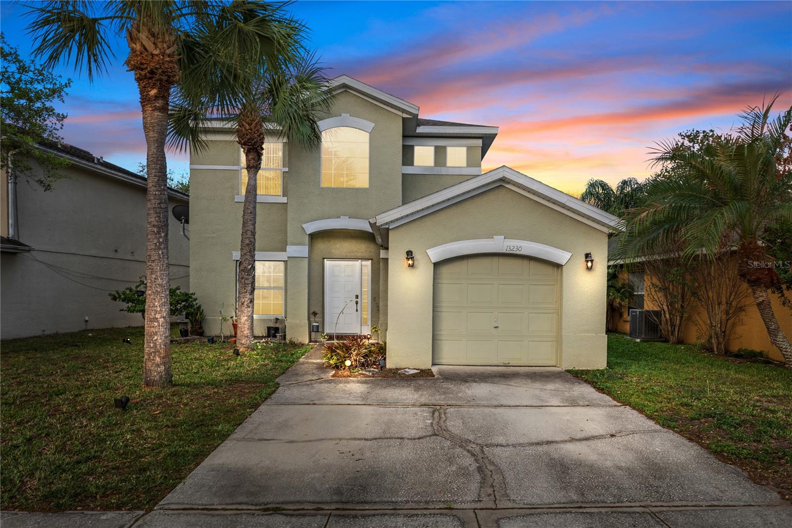 13230 Meadowfield Dr — photo