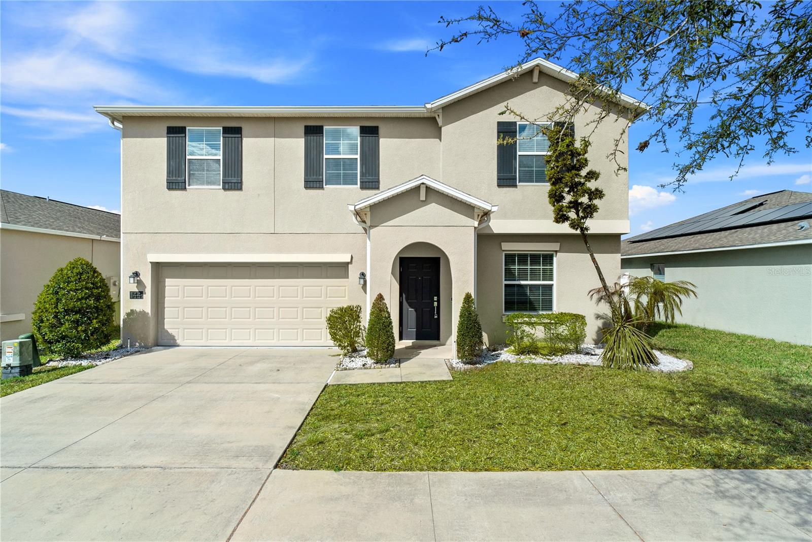 144 Taft Drive — photo