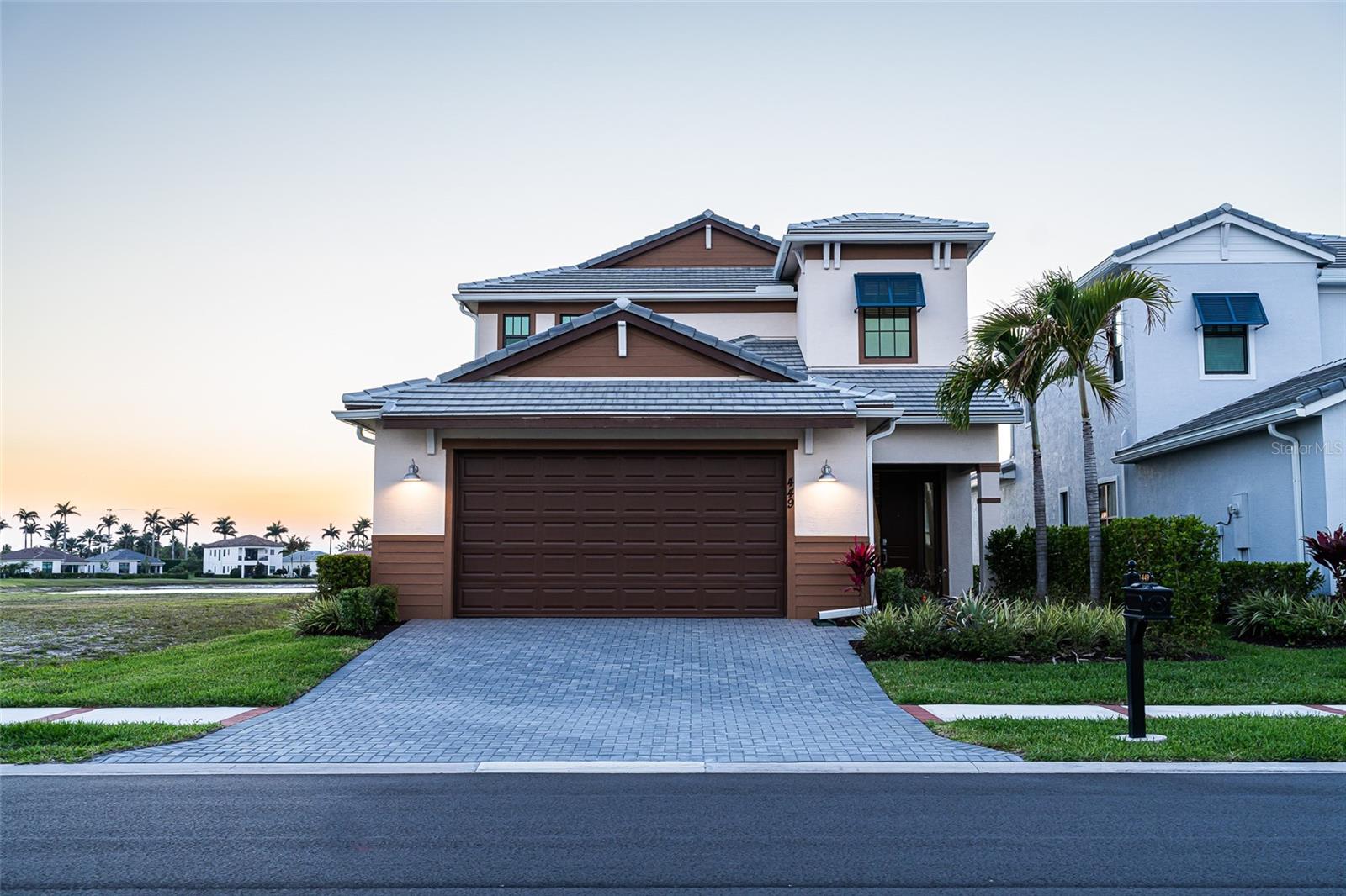 449 SE Fascino Circle — photo
