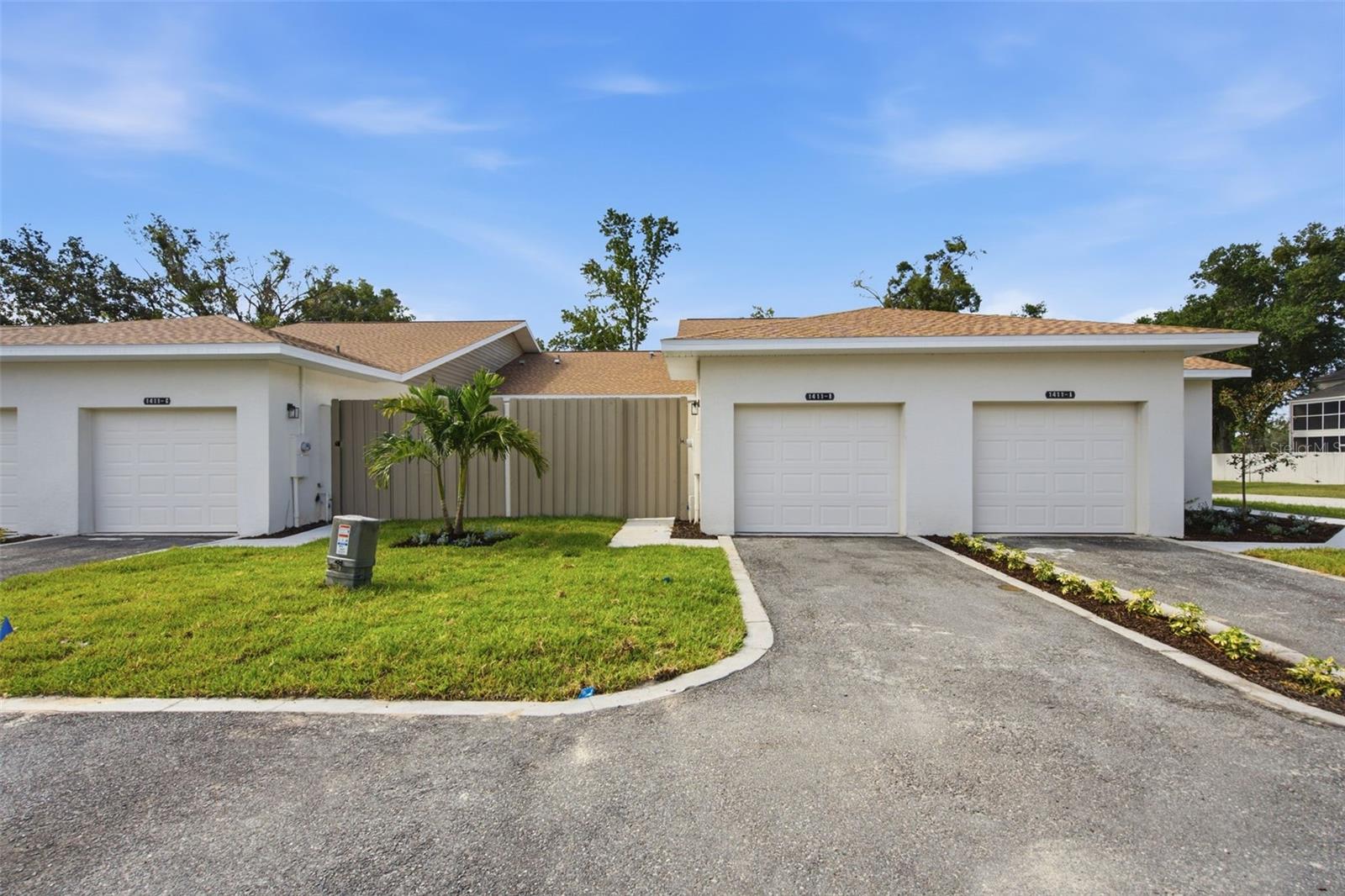 1411 Oak Pl B — photo