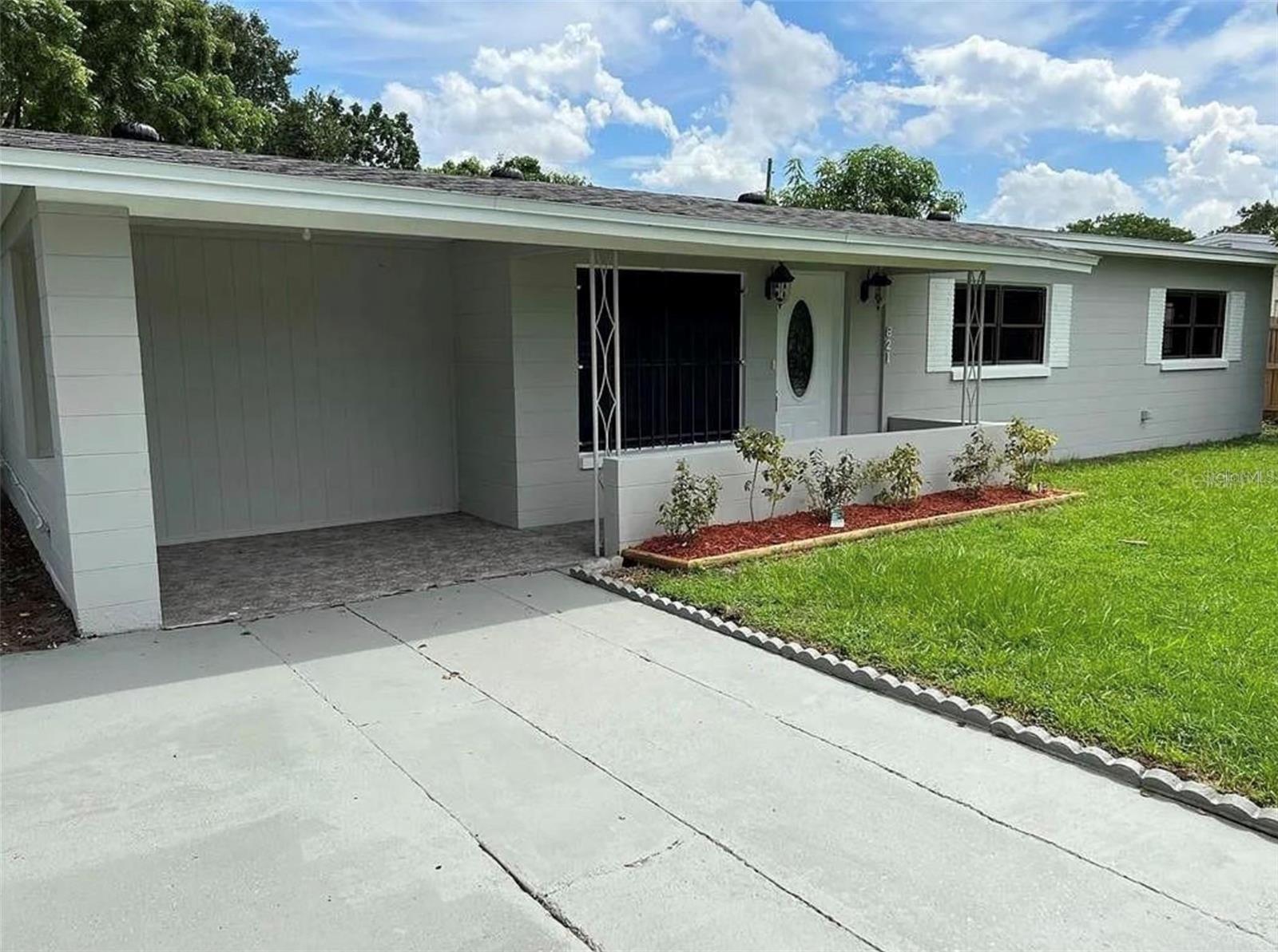 821 Thalia Drive — photo