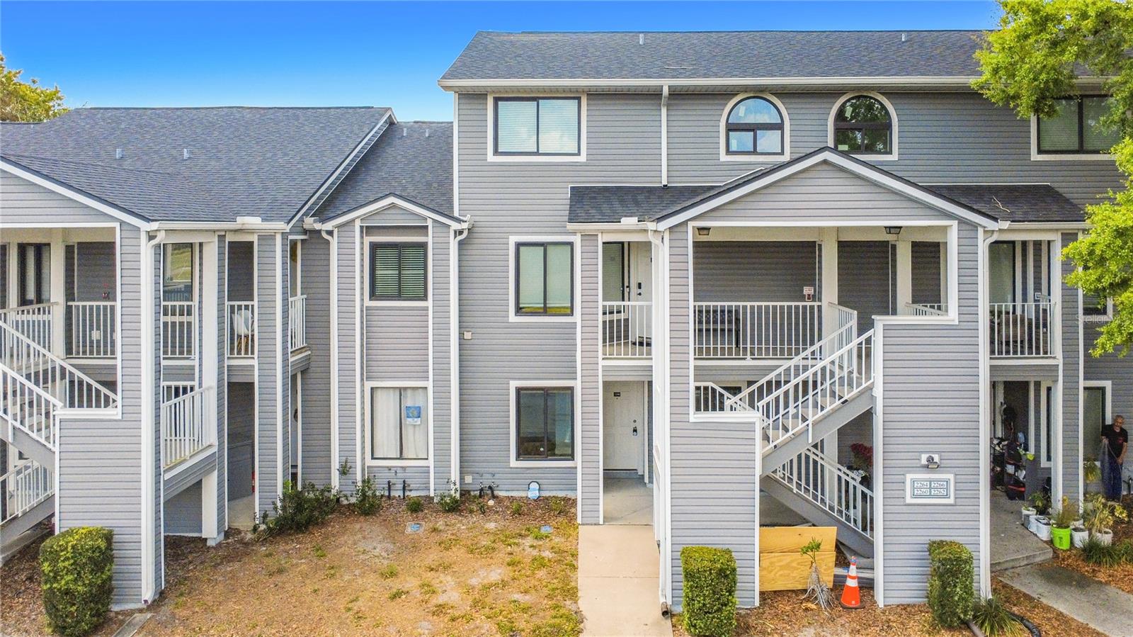 2260 Grenwich Avenue 2260 — photo
