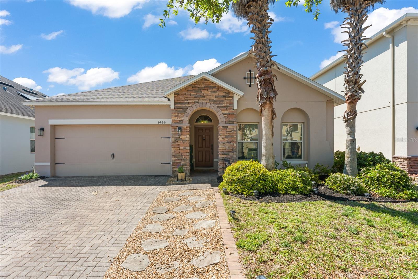 1444 Pine Marsh Loop — photo