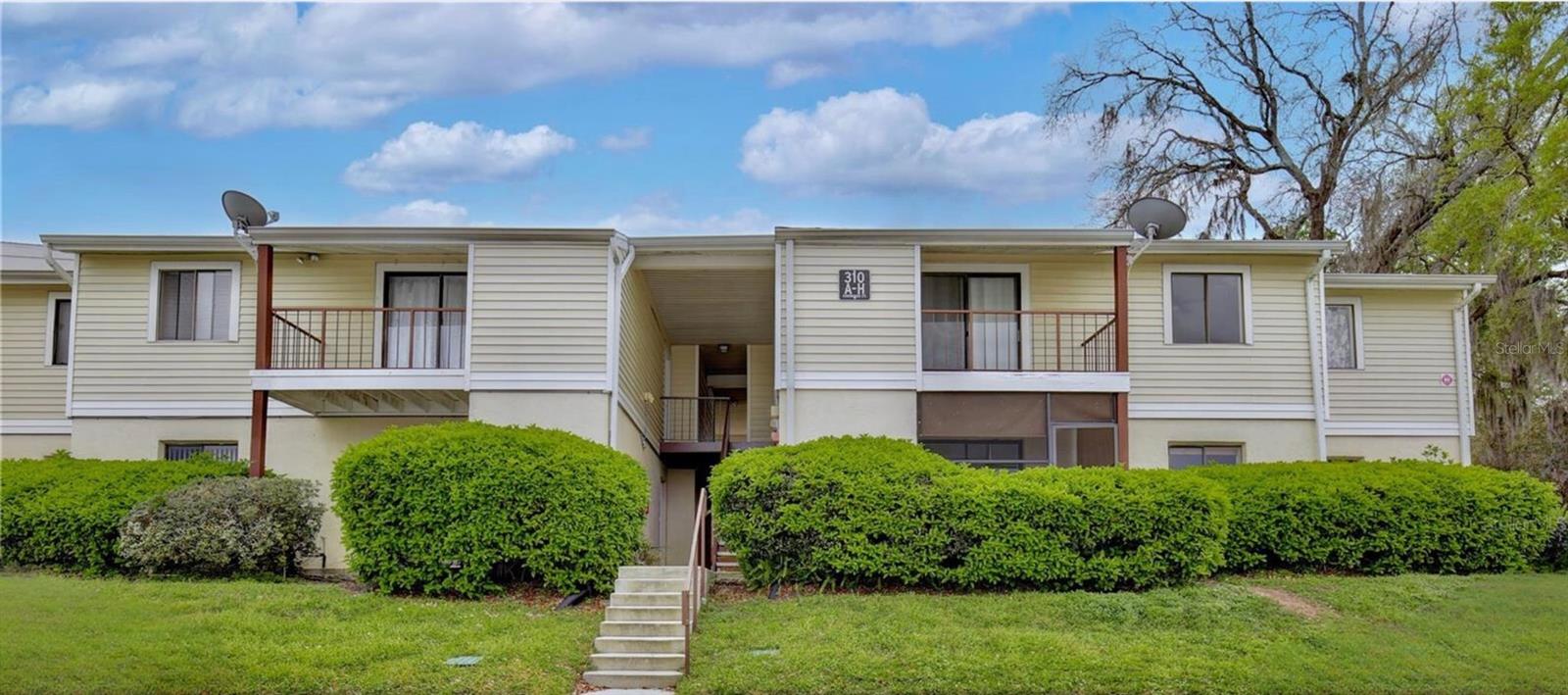 310 Cherokee Court F — photo