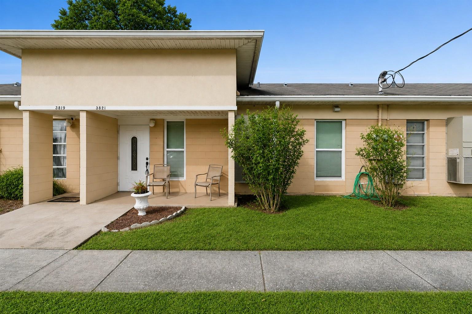 3821 Club Circle — photo