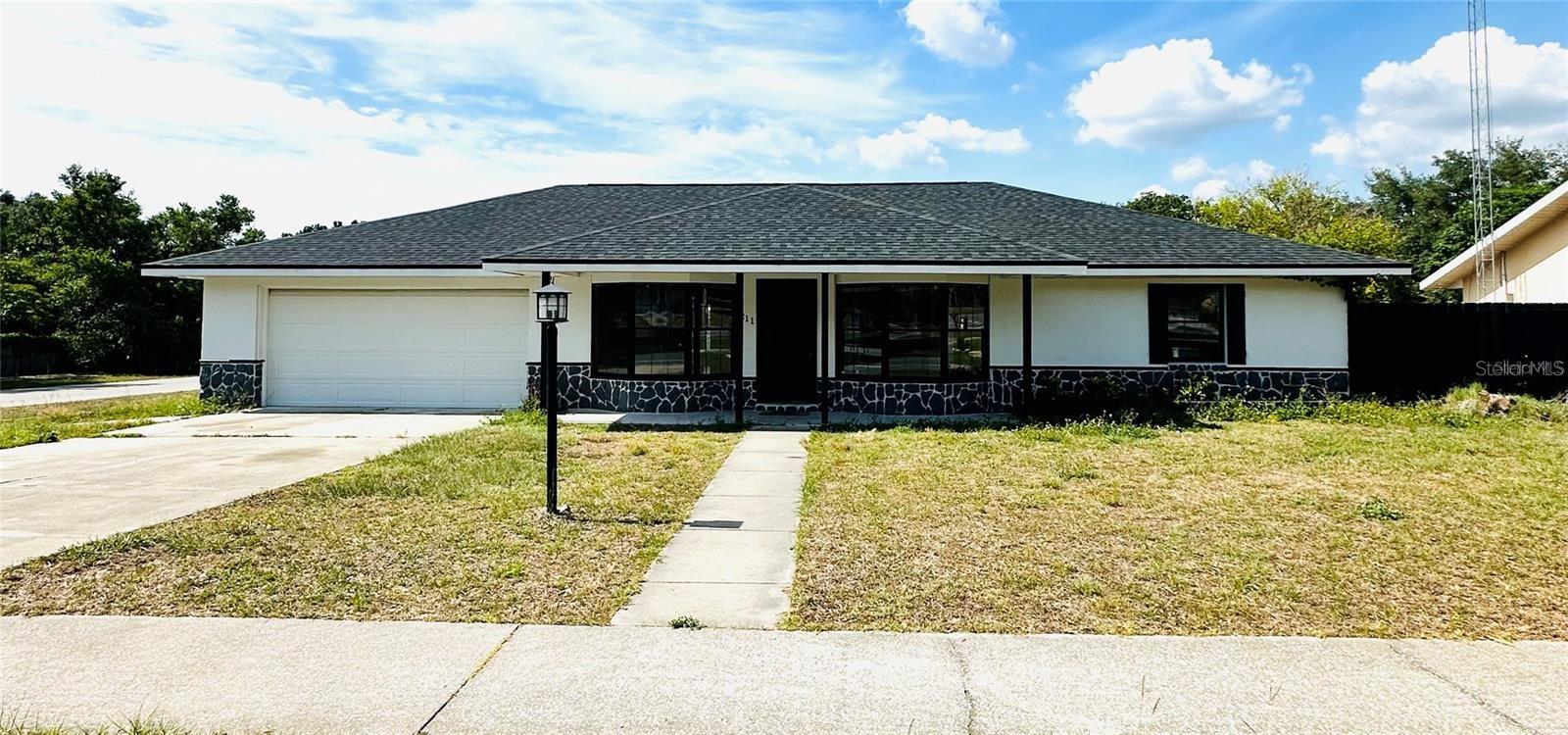 211 Marion Oaks Lane — photo