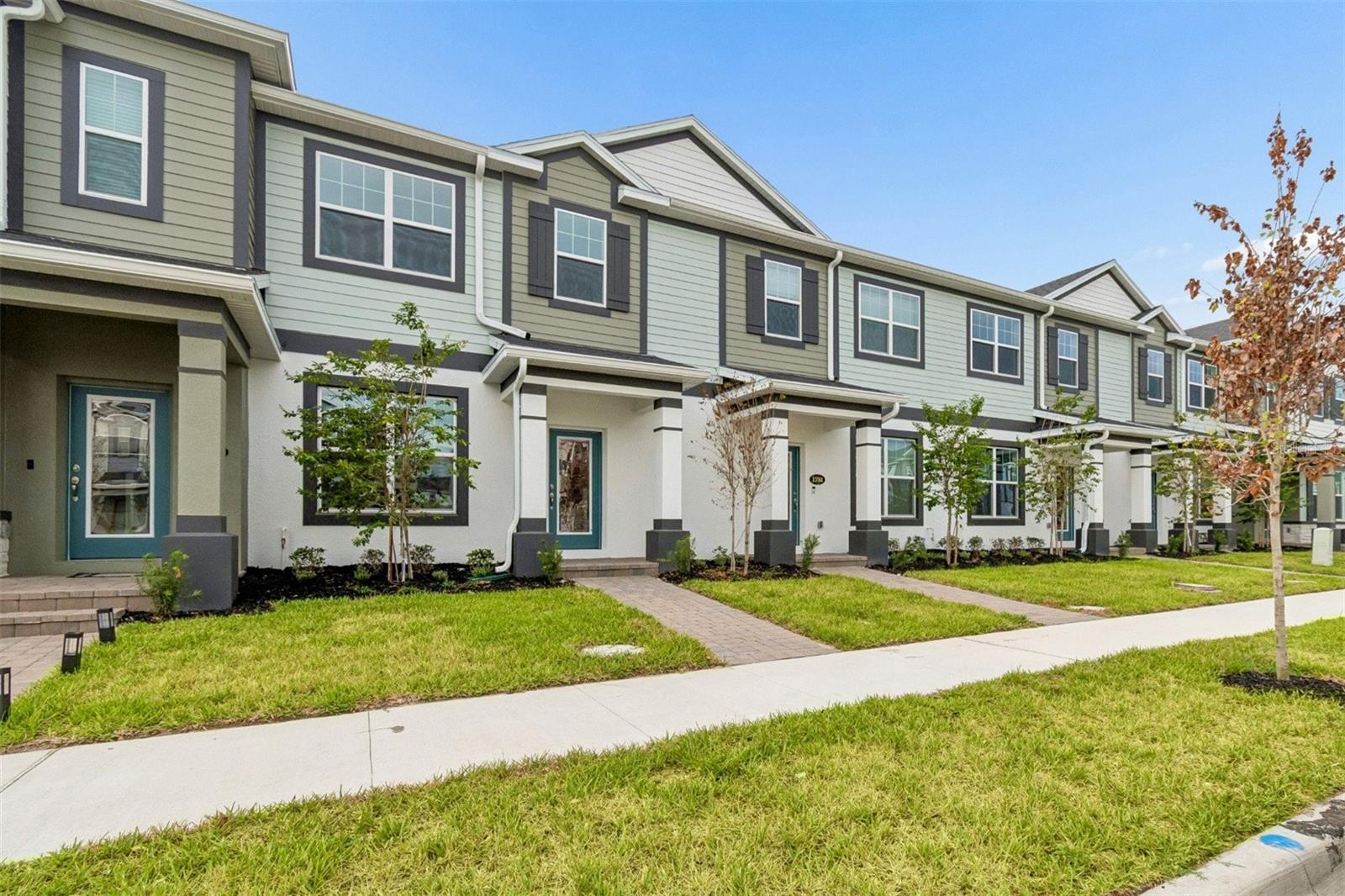 1402 Mount Royal Drive — photo