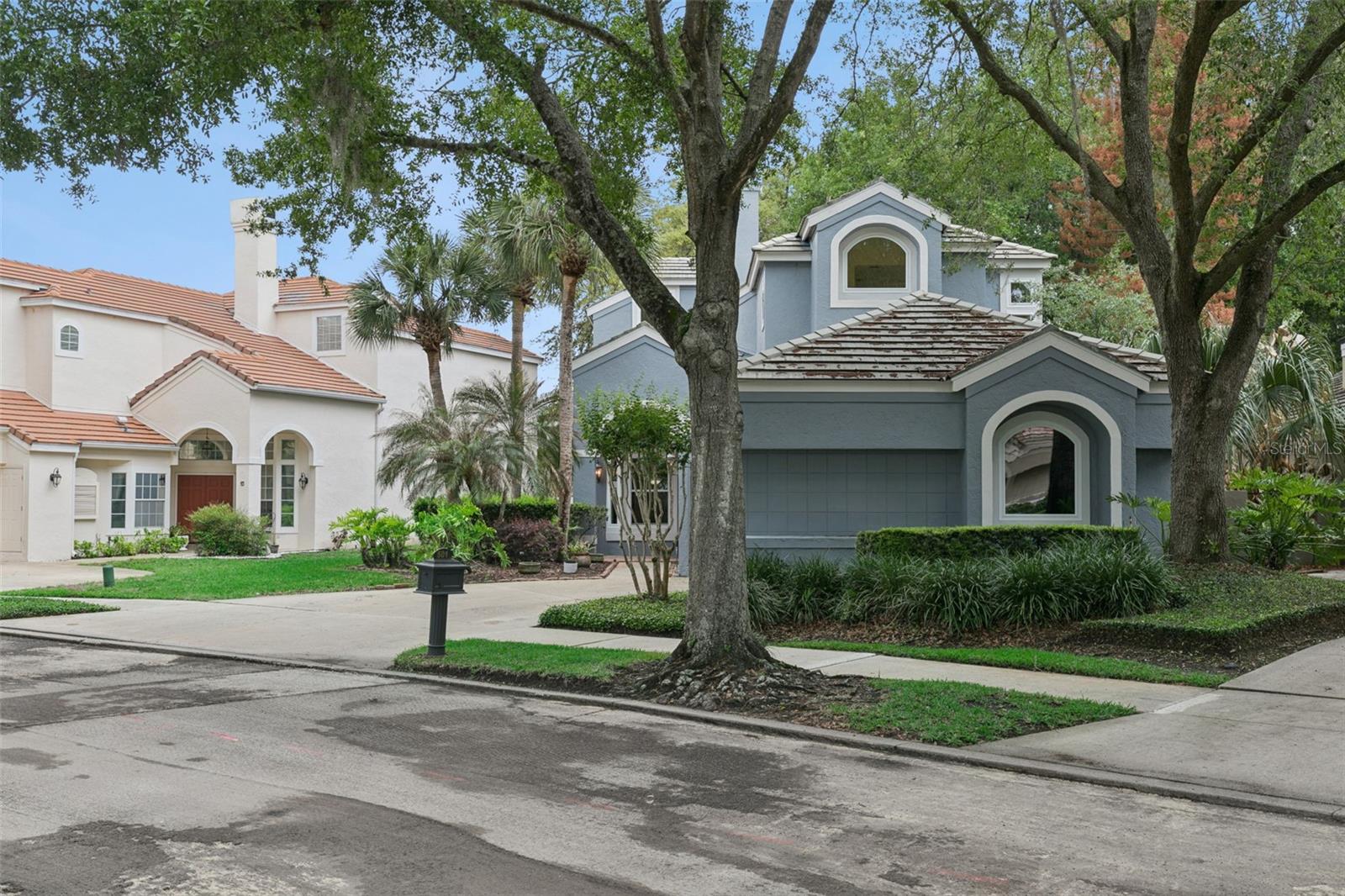 501 Devon Place — photo