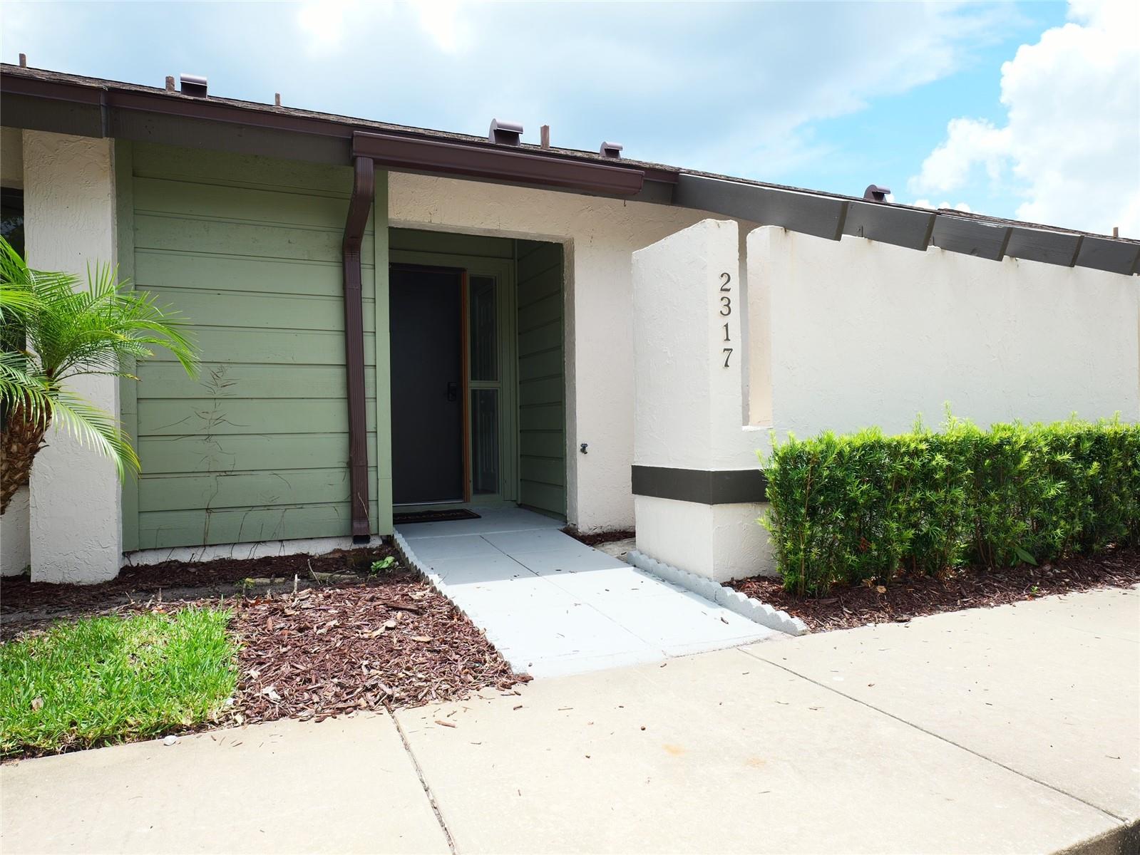 2317 Sun Valley Circle 2317 — photo