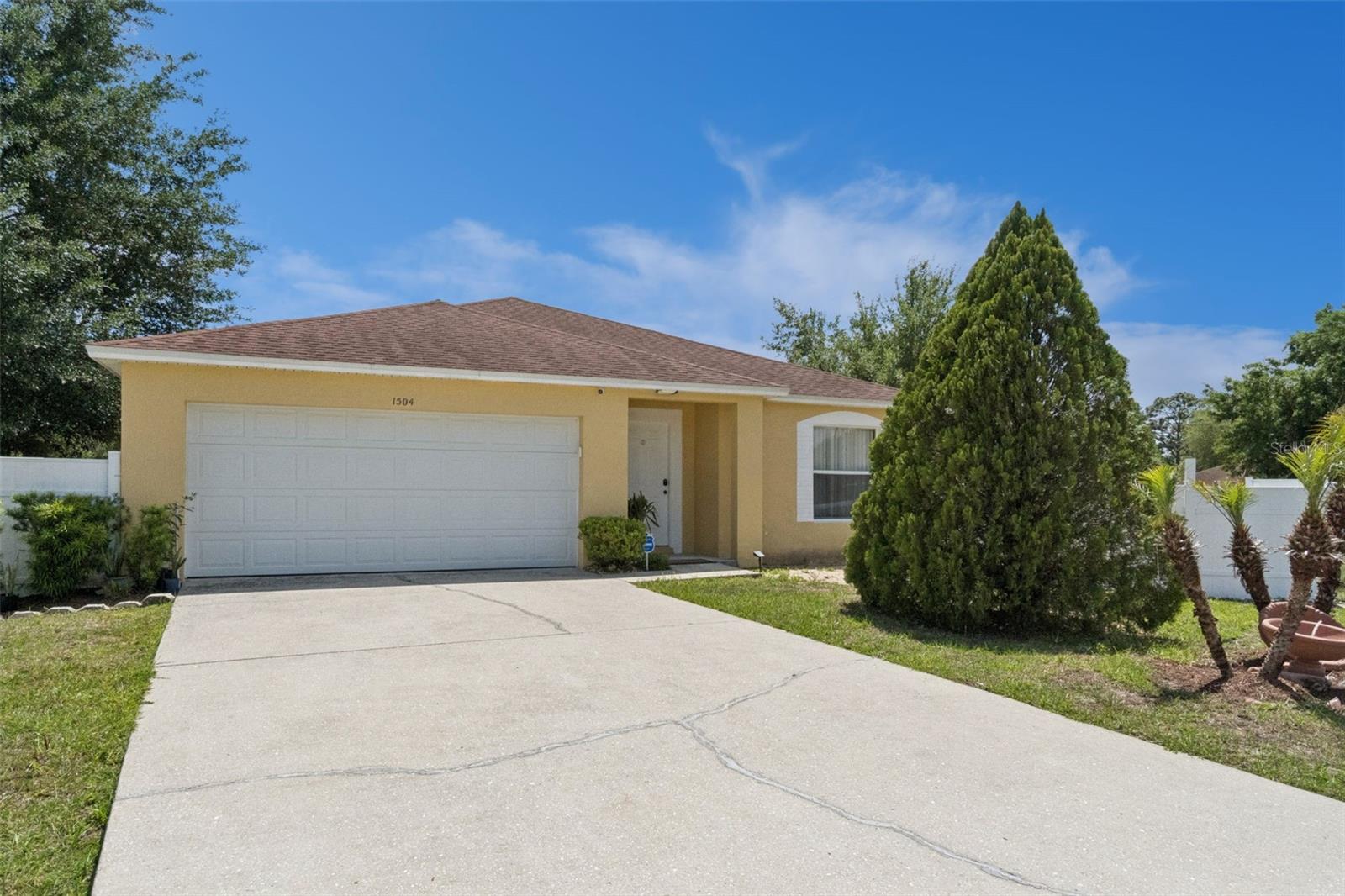 1504 Fort Meade Place — photo