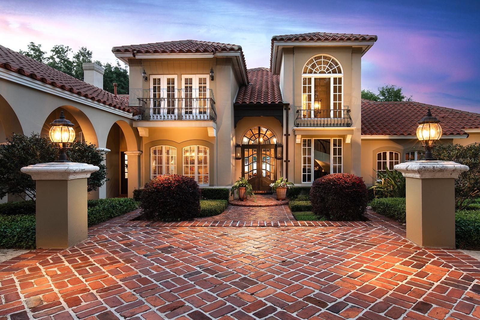 1351 N Classic Court — photo