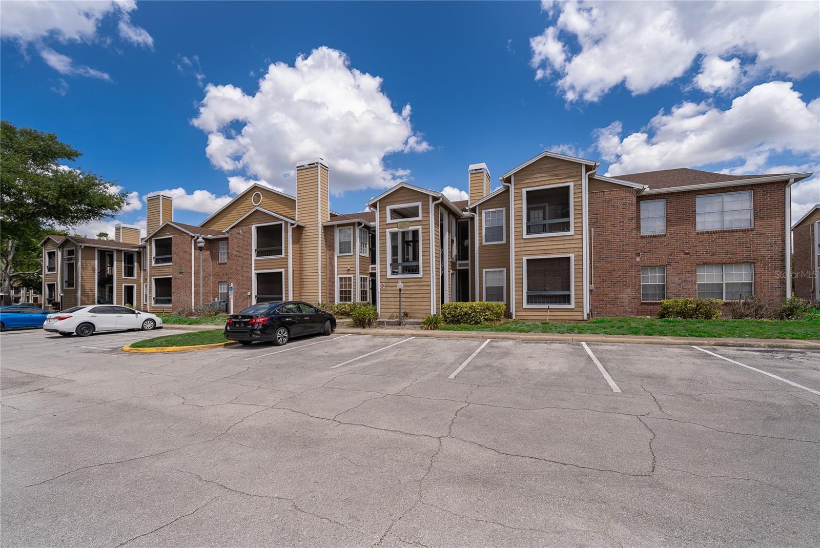 4367 Thornbriar Lane 206 — photo