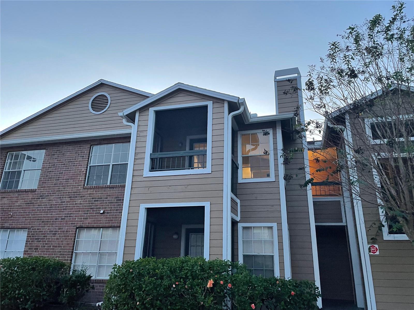 4460 Perkinshire Lane T206 — photo