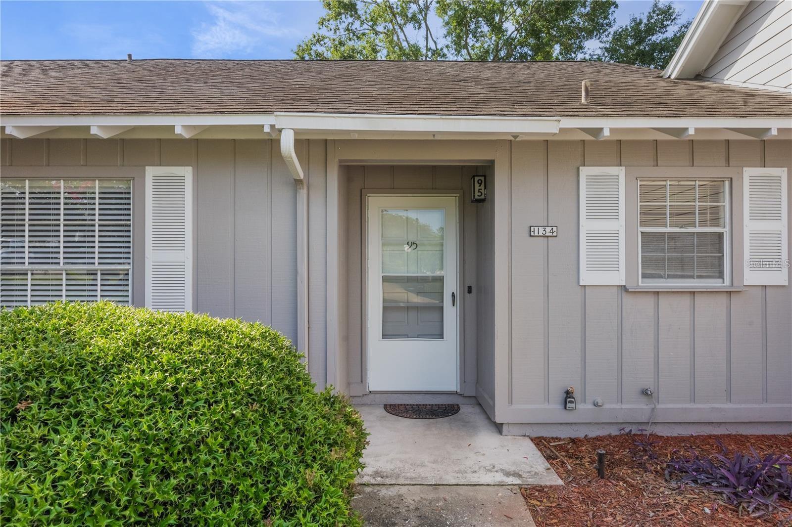 1134 Villa Lane 95 — photo