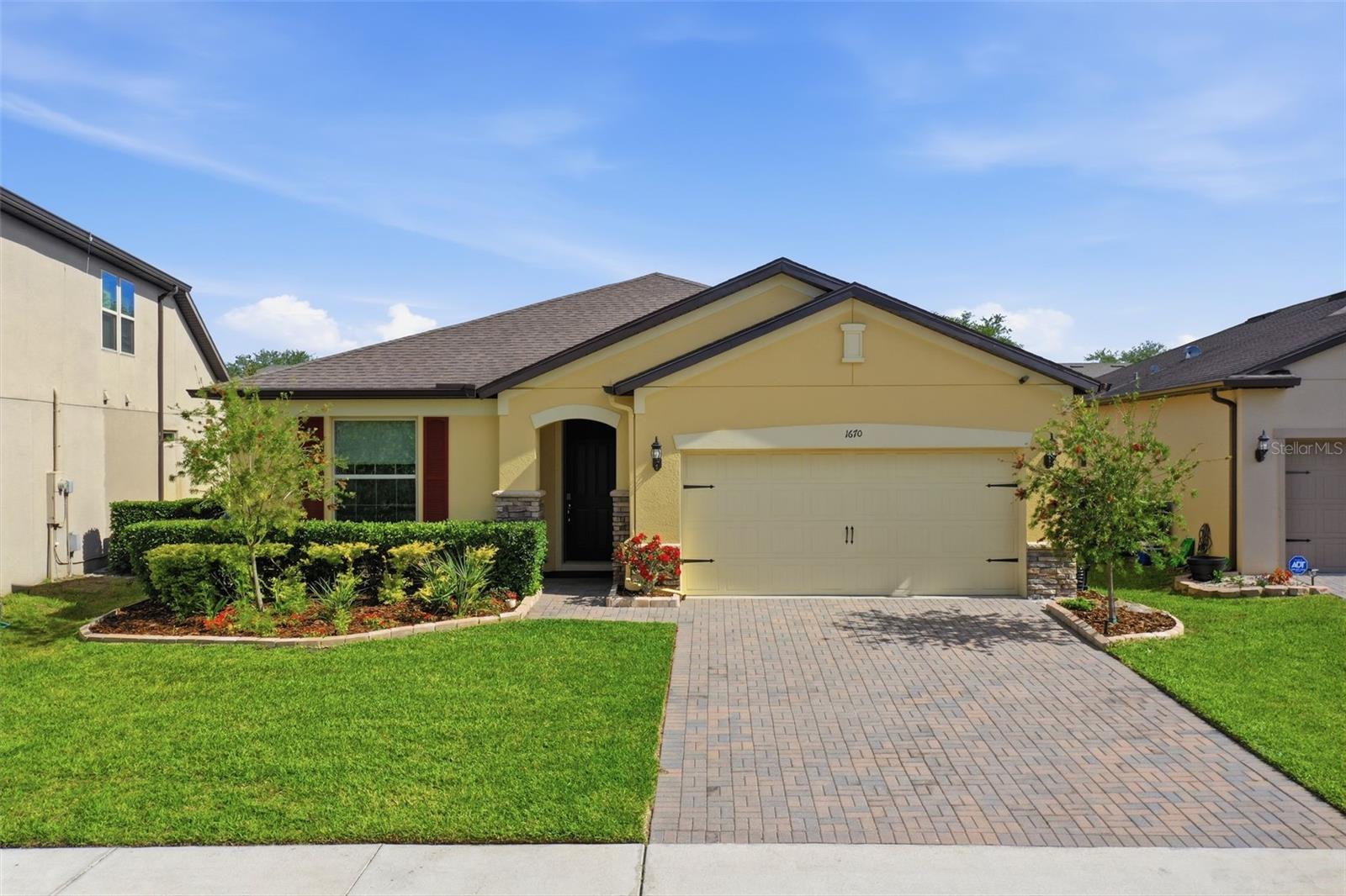 1670 Regal River Circle — photo