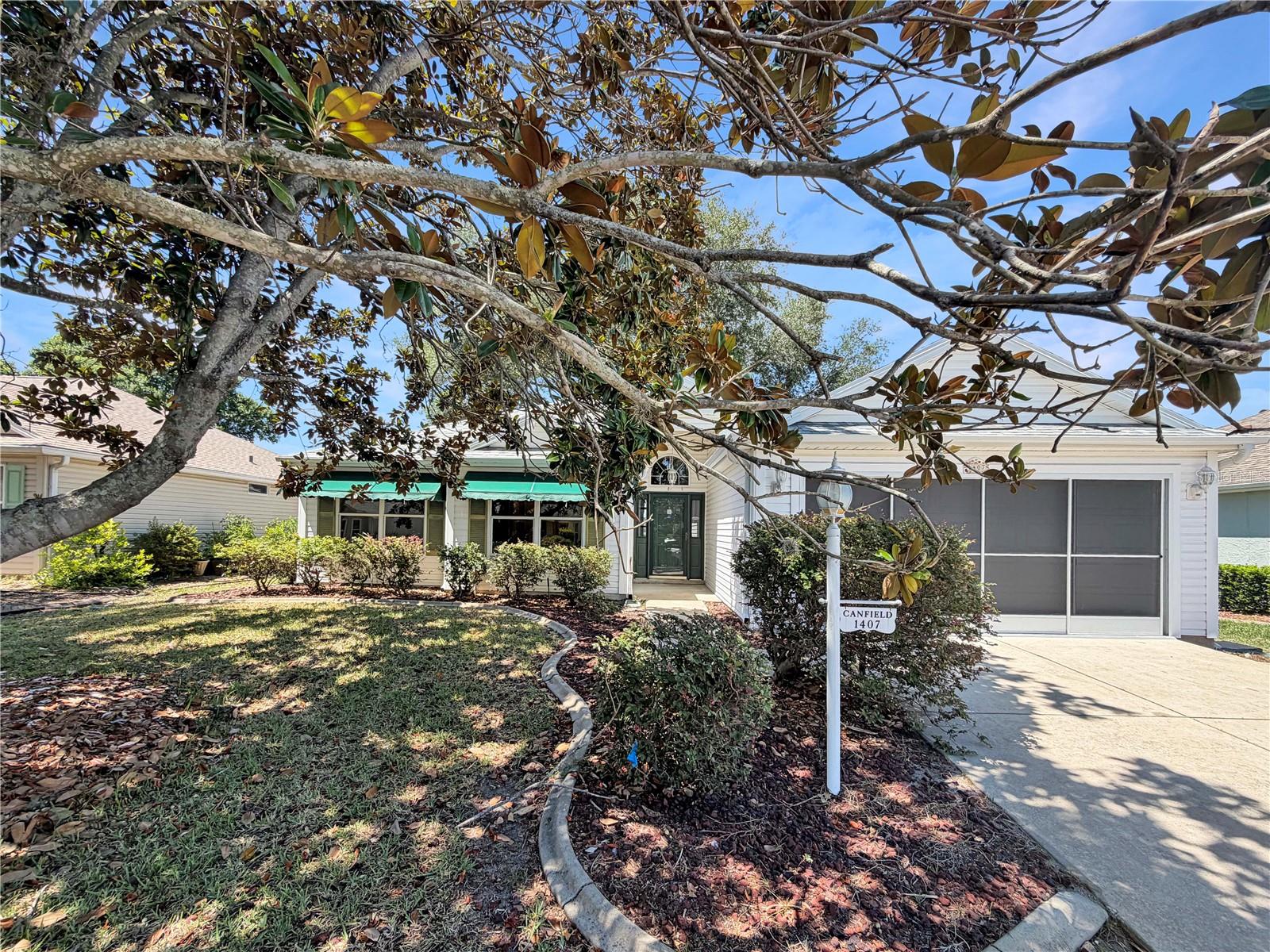 1407 Figueroa Street — photo