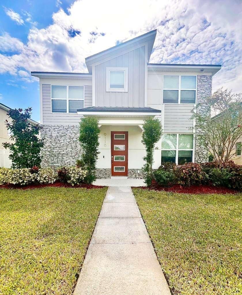 Home in ORLANDO, FL 32832 — photo 2