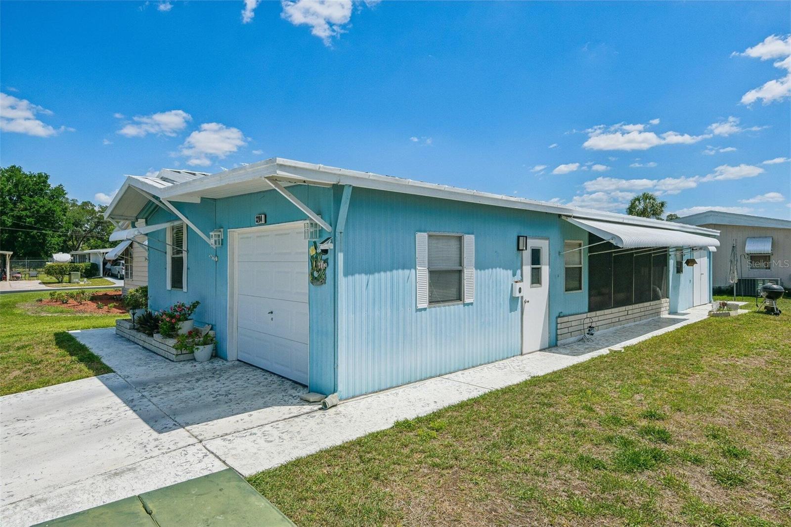 3204 Pond Hollow Street — photo