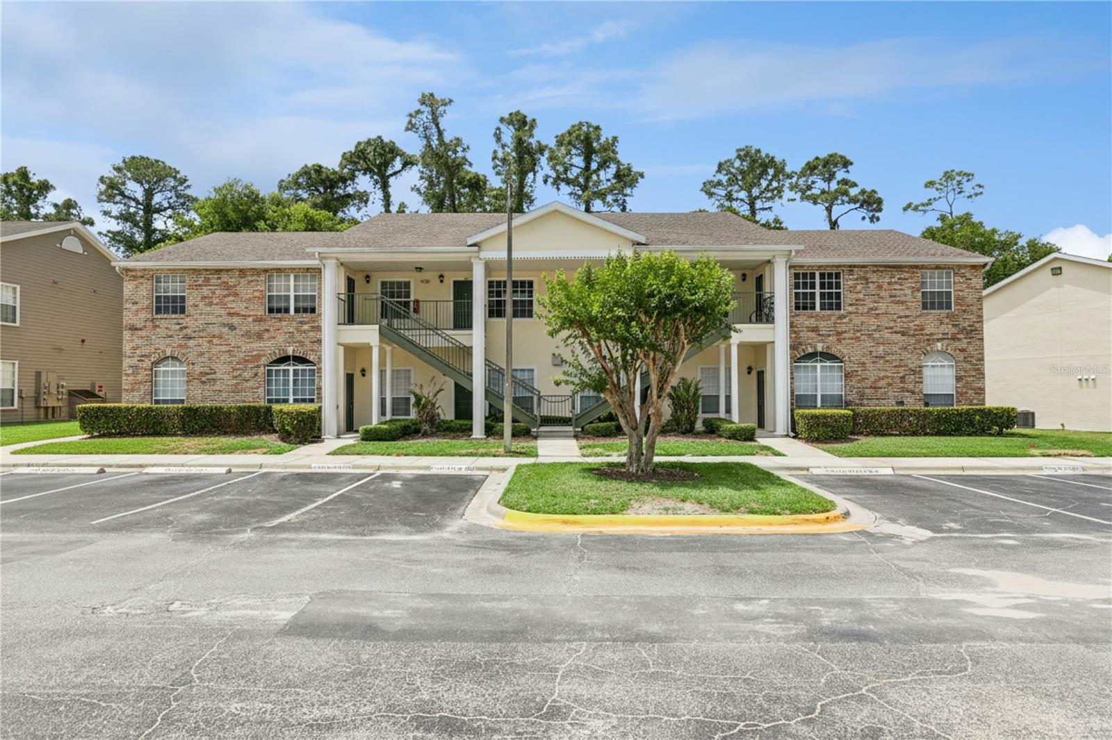 145 Reserve Circle 205 — photo