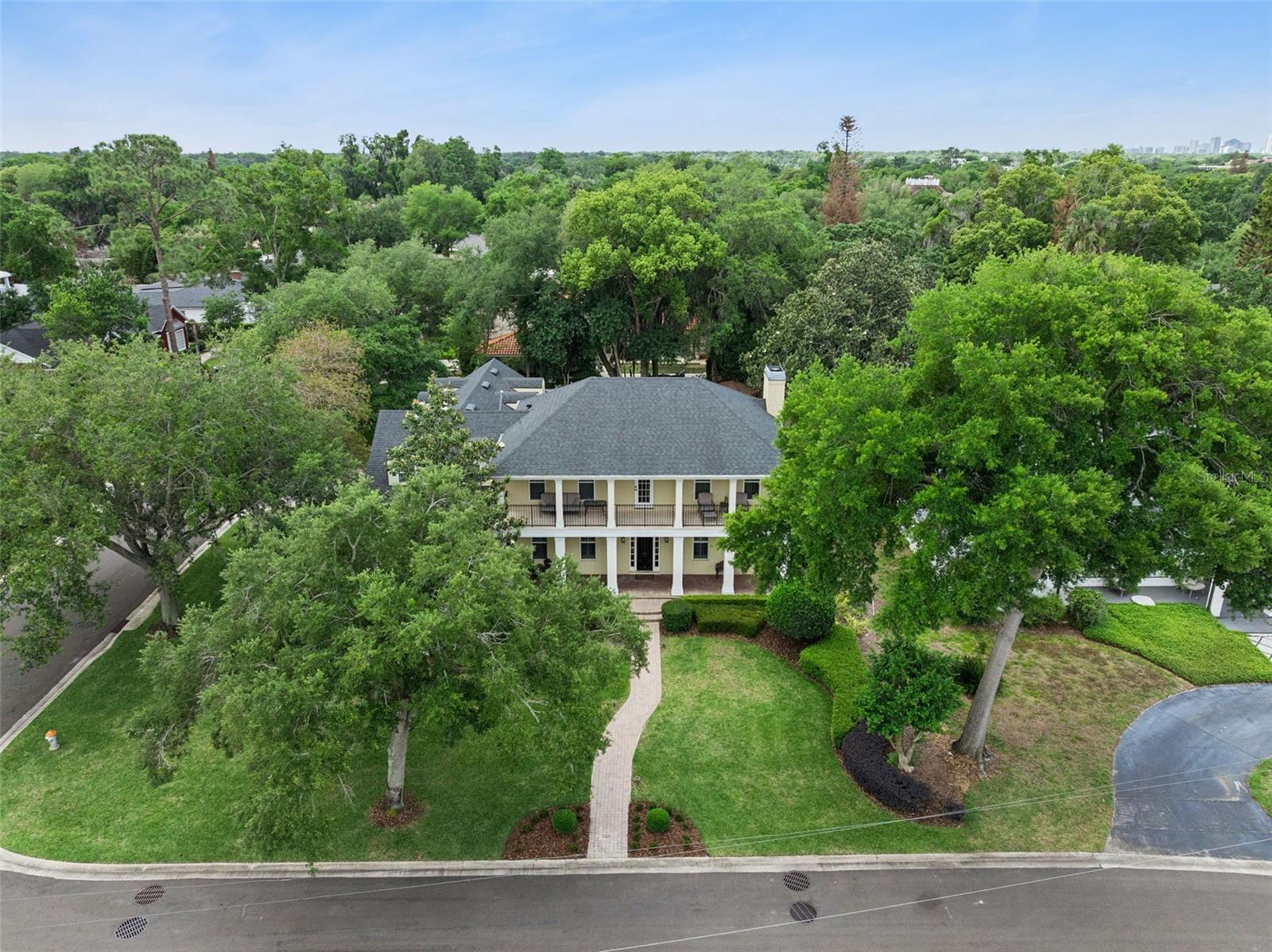 450 Lakewood Drive — photo