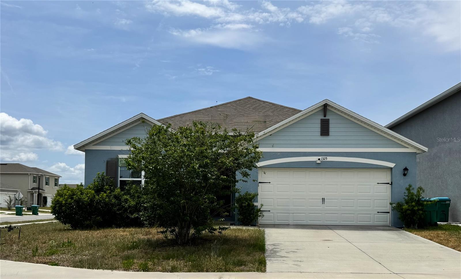 1325 Winter Gray Circle — photo