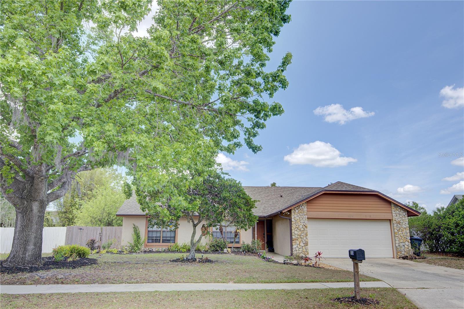 1024 Dinero Drive — photo
