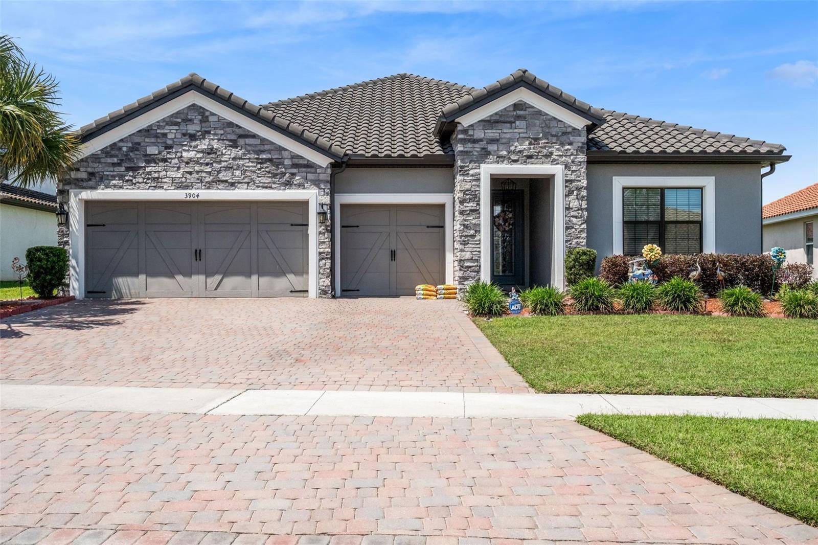 3904 Redfin Place — photo