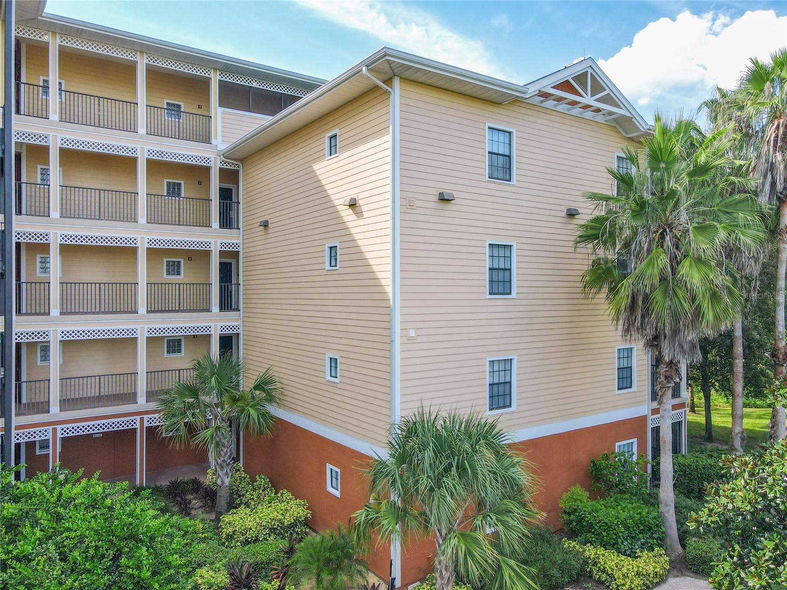 3050 Pirates Retreat Court 207 — photo