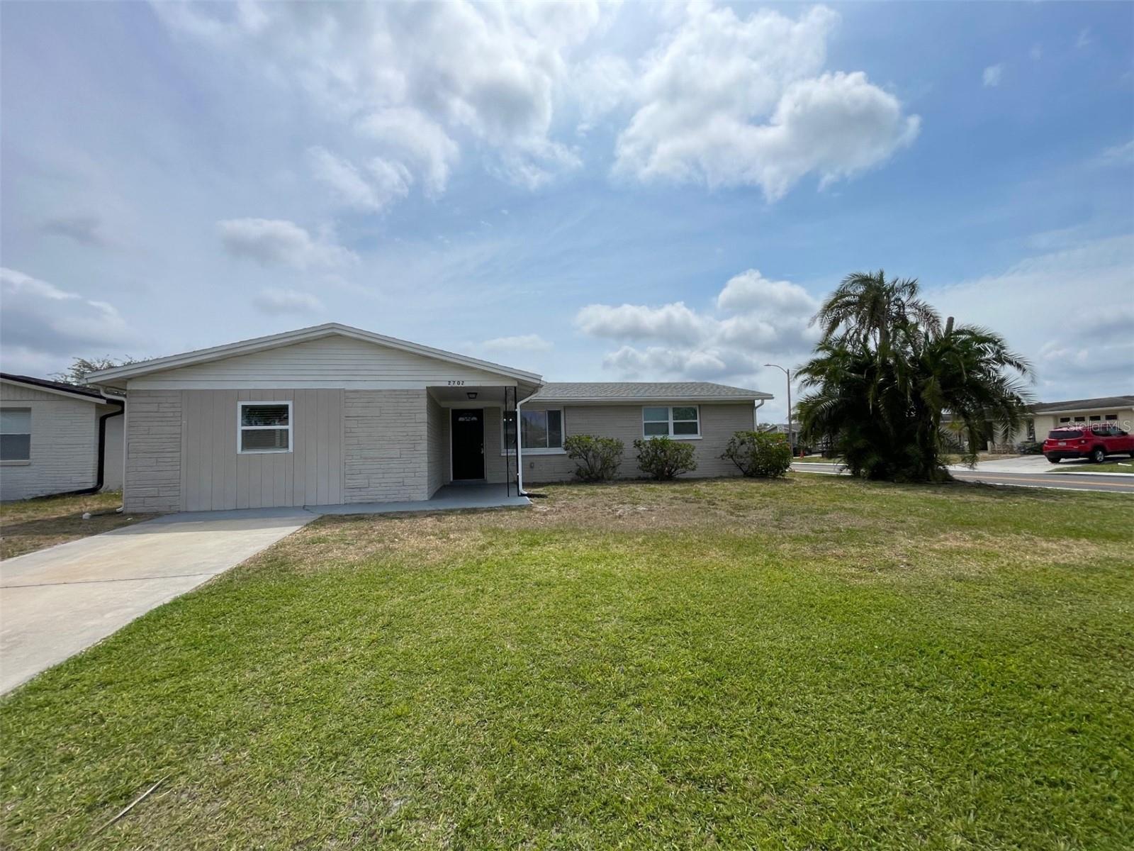 2702 Druid Place — photo