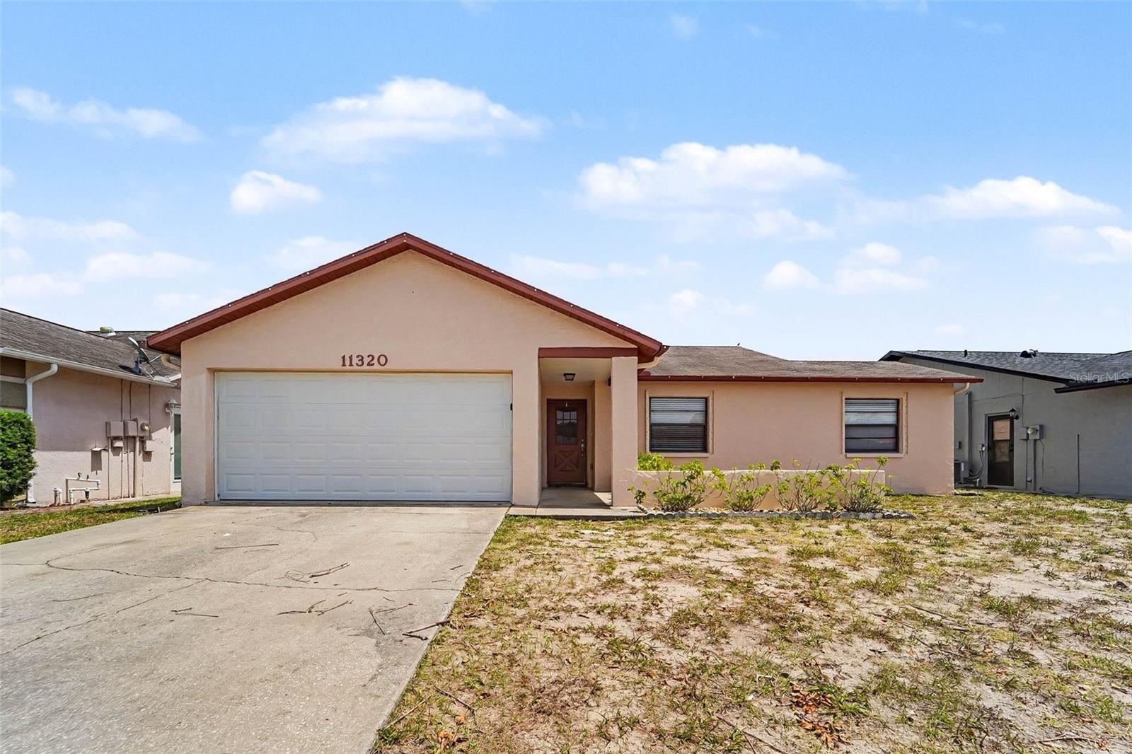 11320 Jack Rabbit Lane — photo