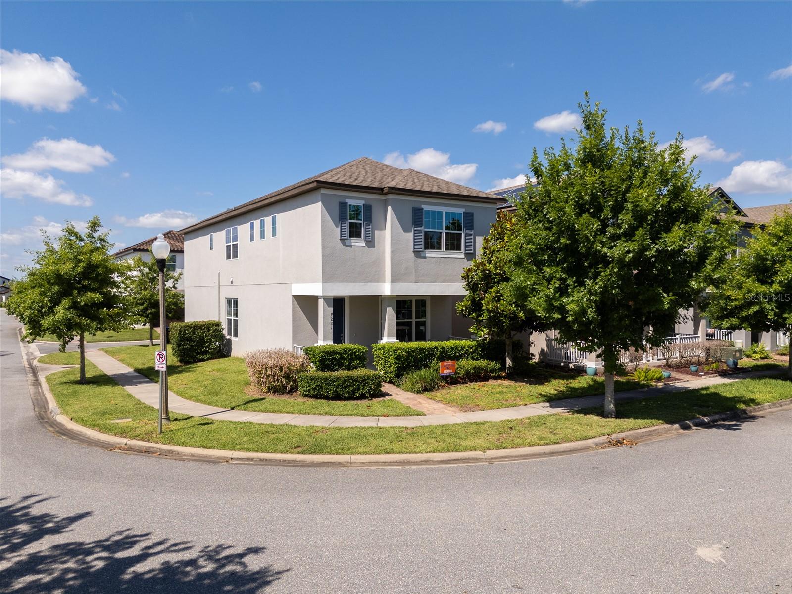 9231 Grand Island Way — photo