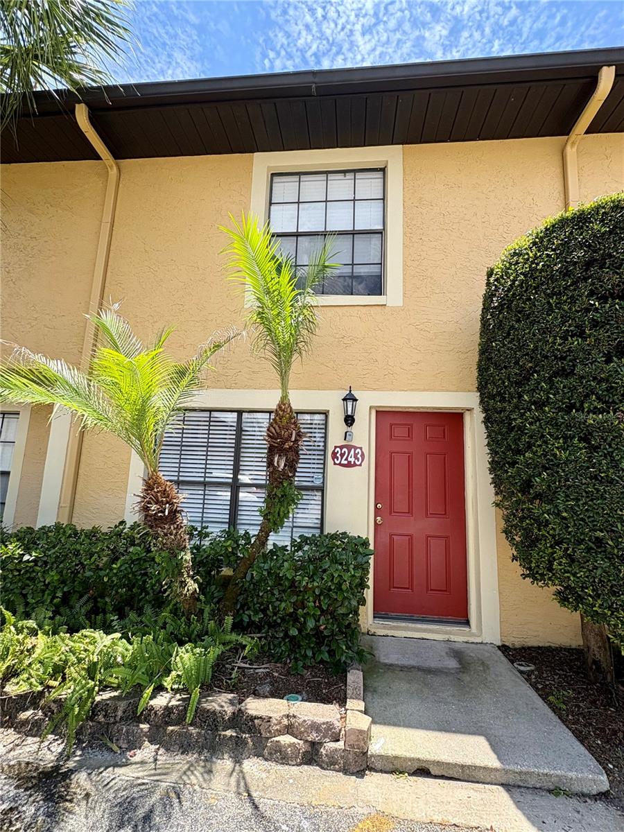3243 Forest Oaks Court 117 — photo