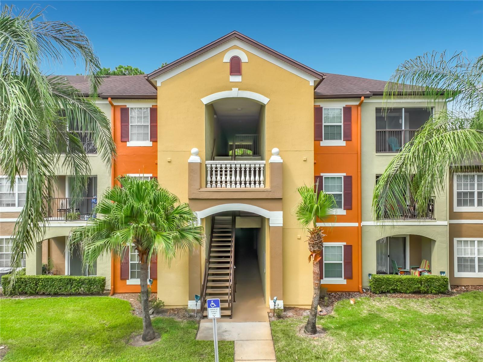 738 Crest Pines Drive 728 — photo
