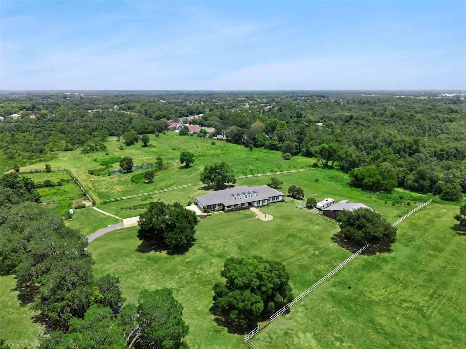 5750 Oak Hollow Lane — photo