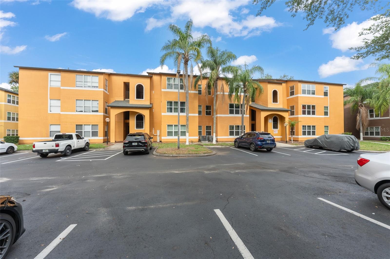 4532 Commander Drive 2133 — photo