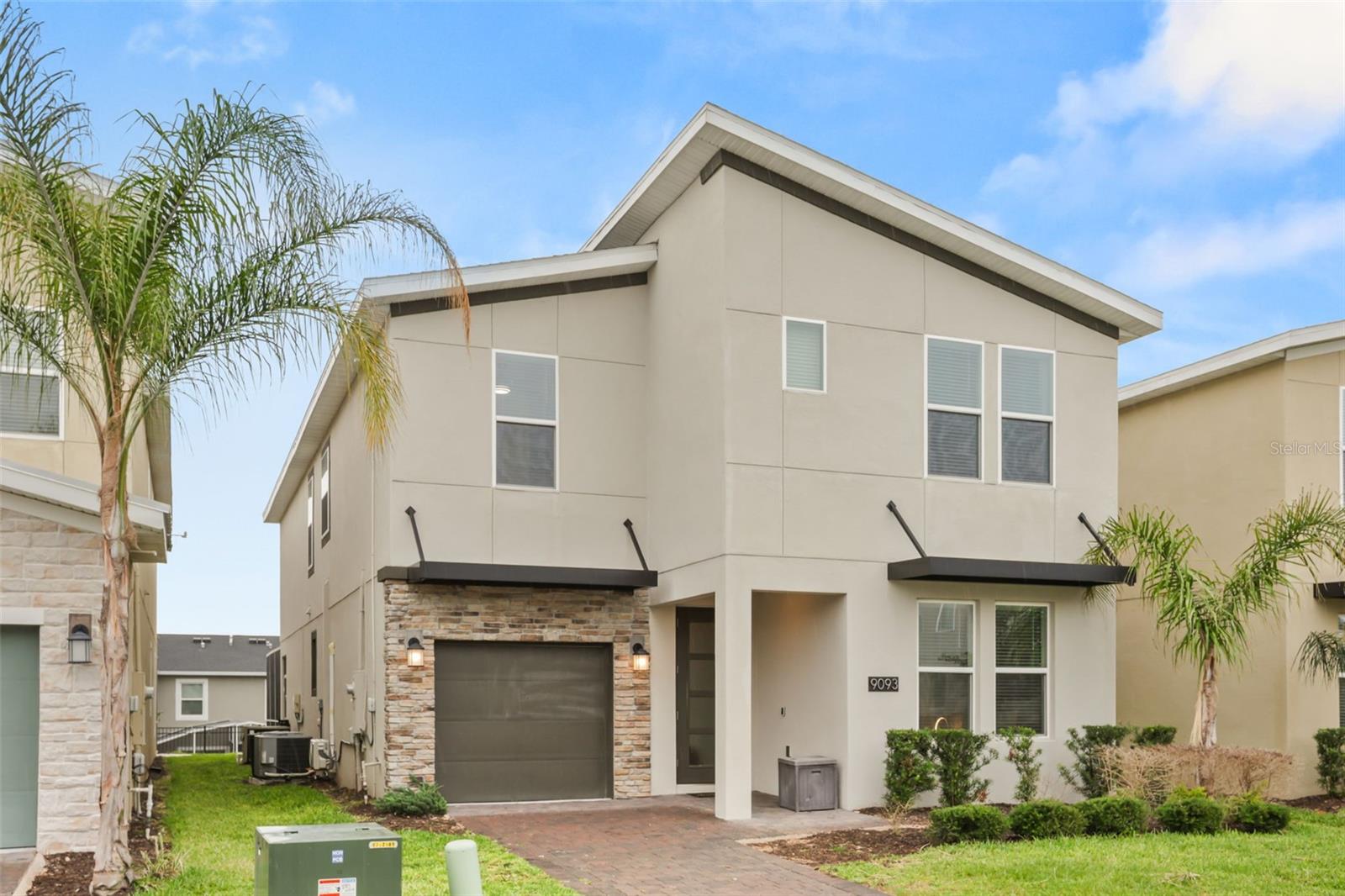 9093 Sommerset Hills Drive — photo