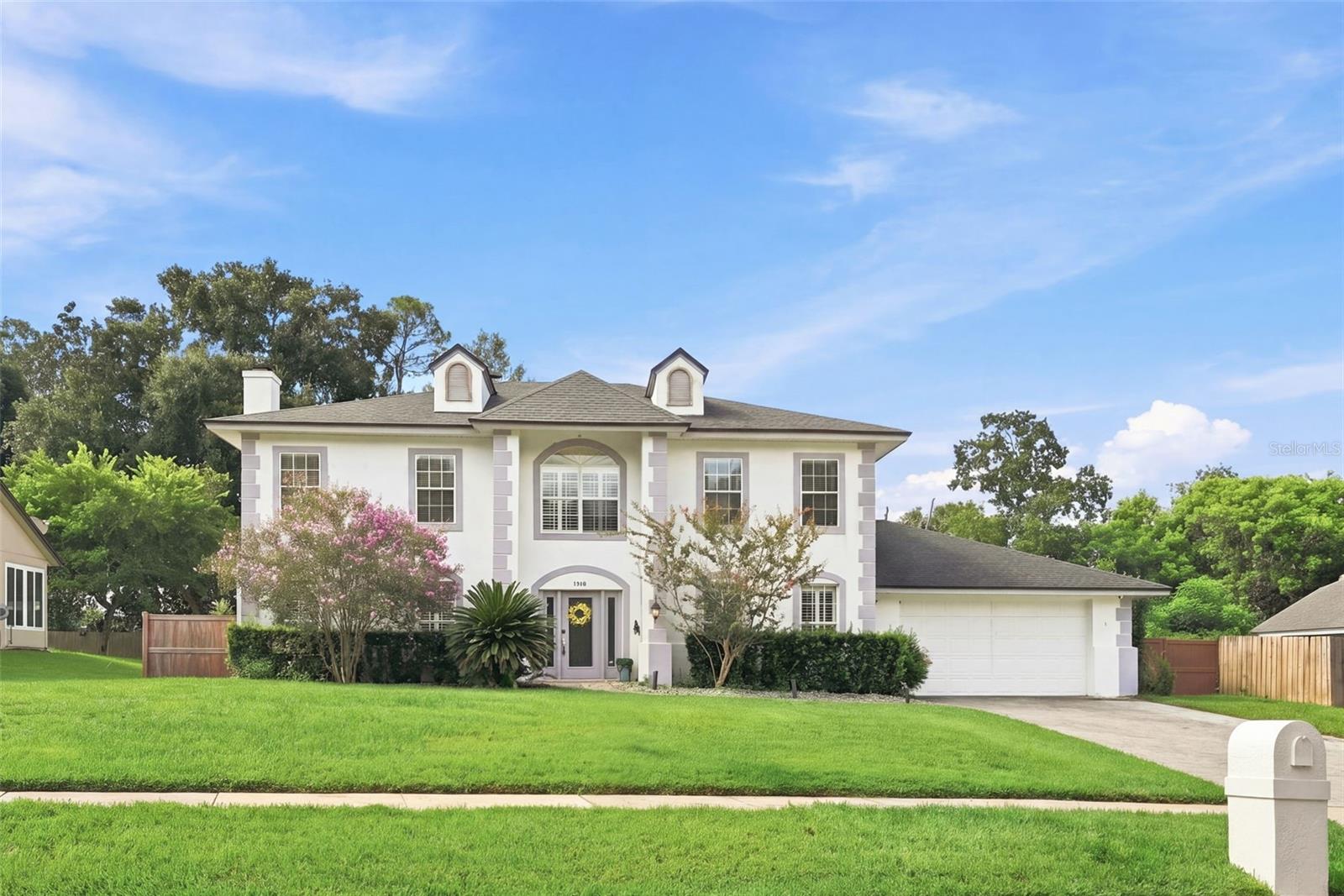 1349 Valley Pine Circle — photo