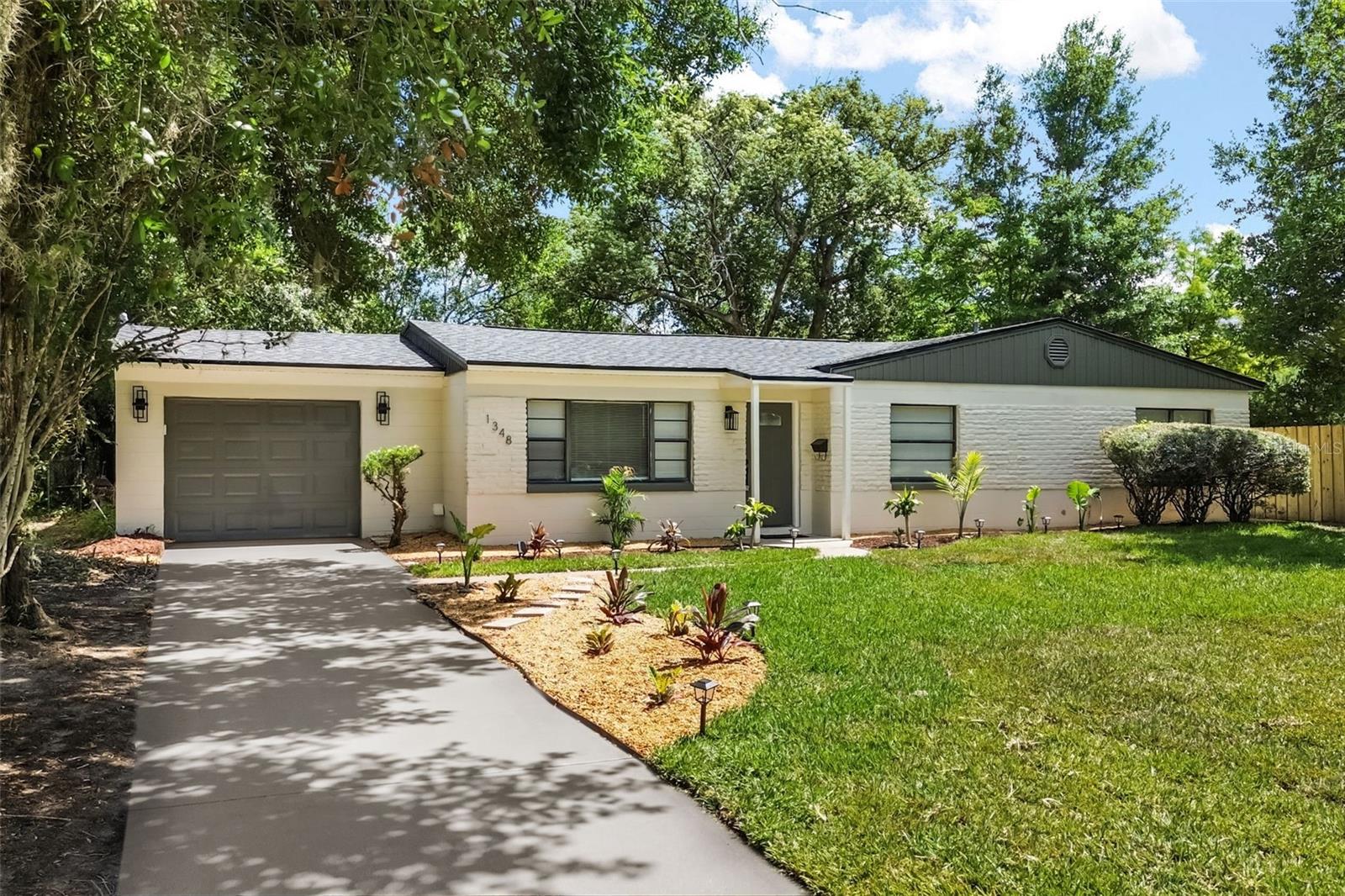 1348 Radclyffe Road — photo
