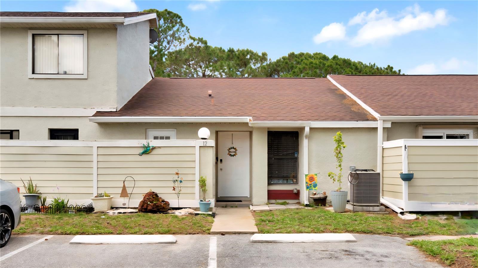 12 Pine Island Circle — photo