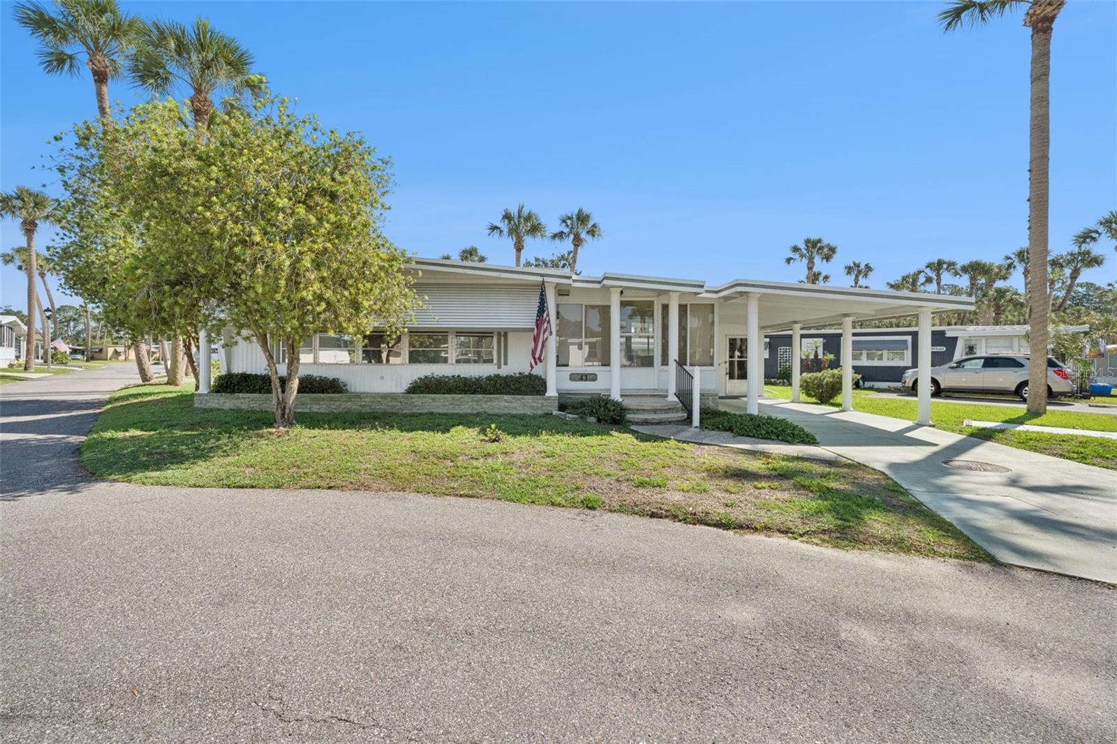 43 Sabal Palm Circle — photo