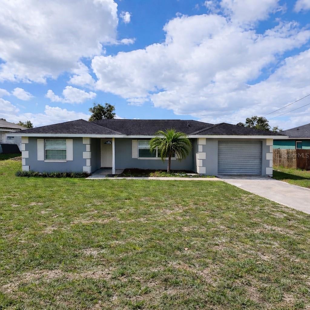 2338 Fitzpatrick Terrace — photo