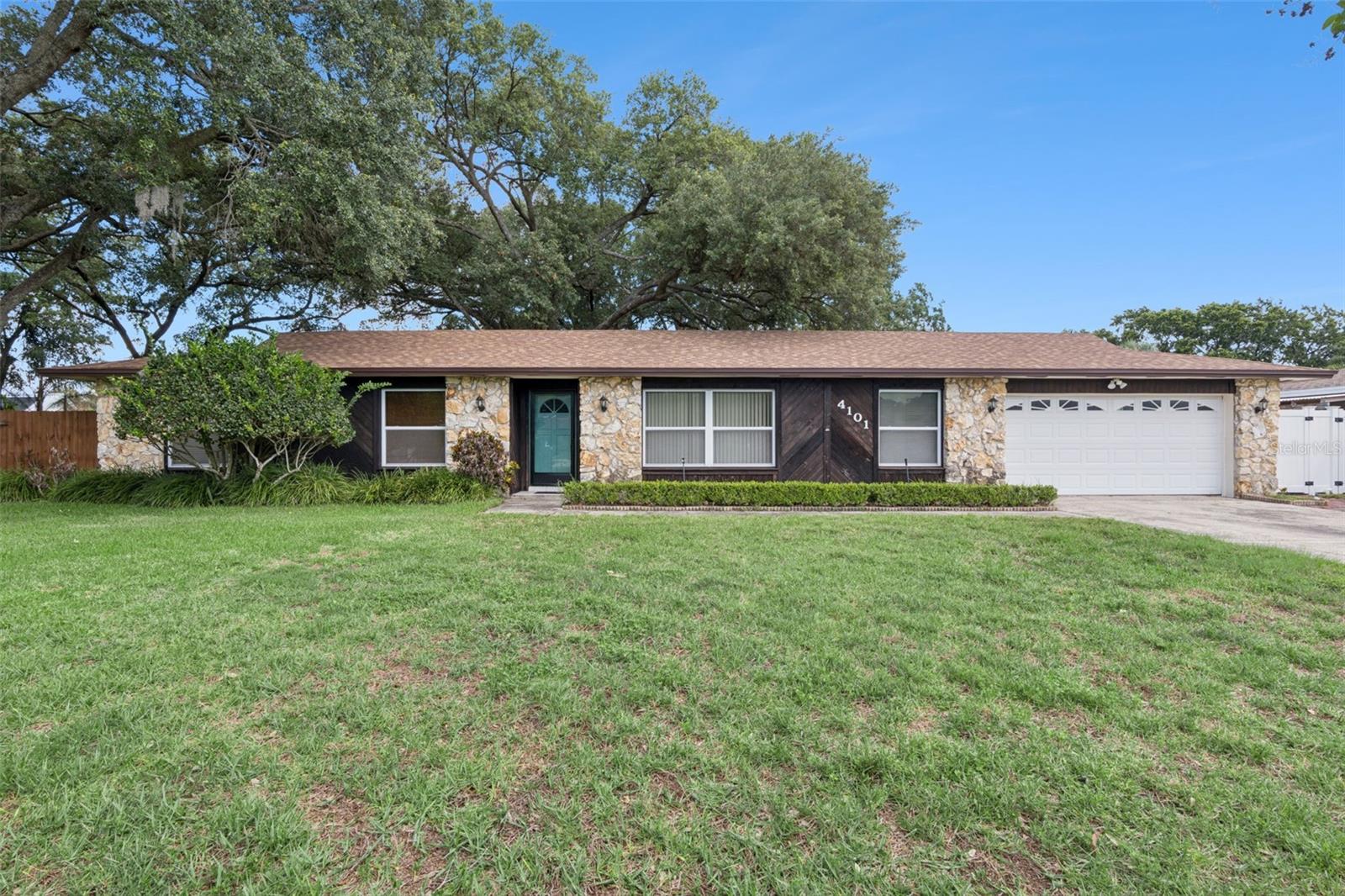 4101 Playa Court — photo